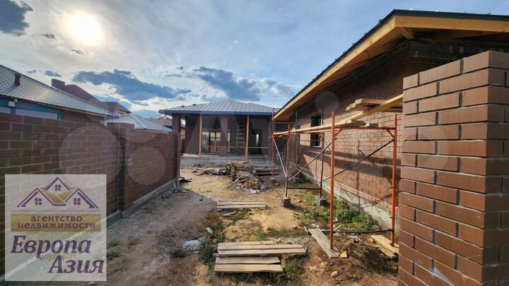 Коттедж 125 м² на участке 6 сот.