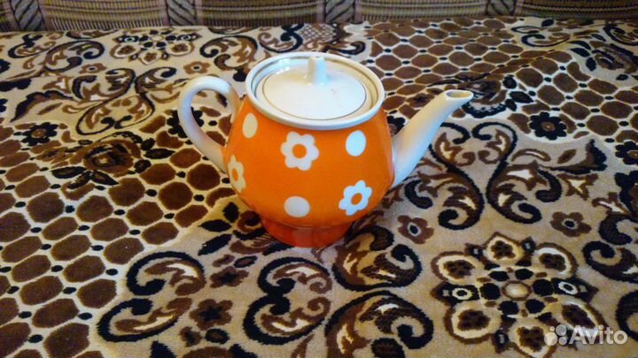 Чайник заварочный фарфоровый