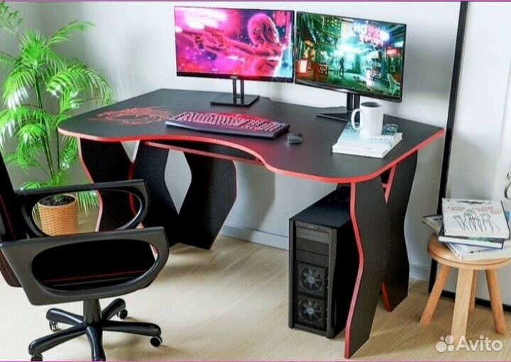 Компьютерный стол