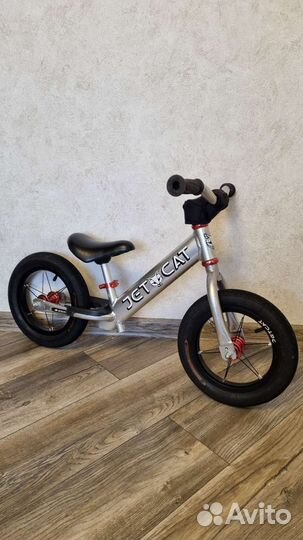 Беговел детский jetcat 12 sport