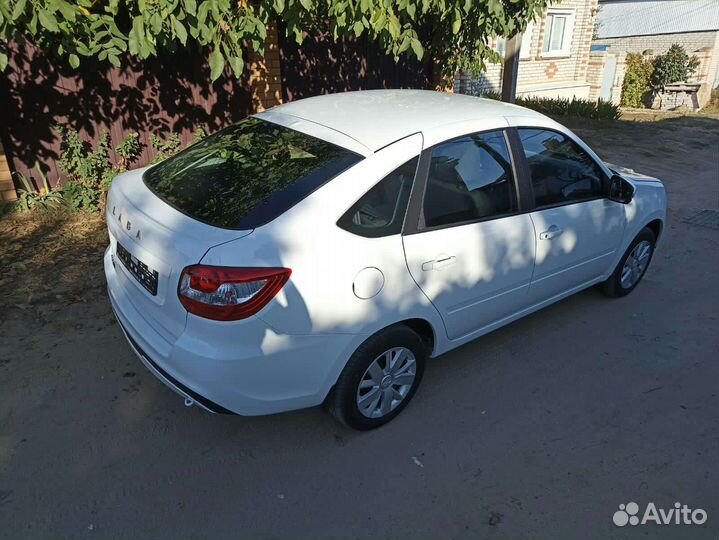LADA Granta 1.6 МТ, 2023, 26 км