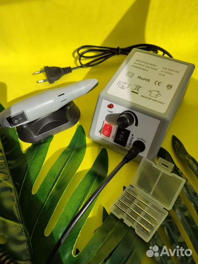 Аппарат для маникюра новый Mercedes2000