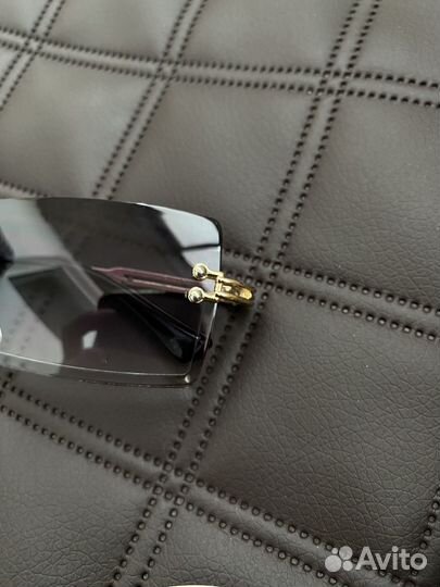 Солнцезащитные очки женские