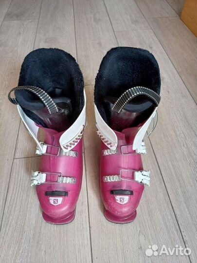 Детские горнолыжные ботинки Salomon 24/24.5