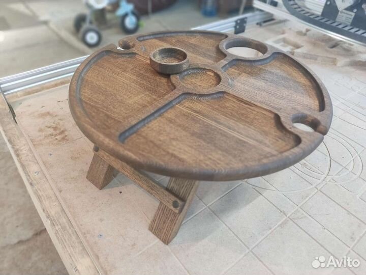 Винный столик дуб