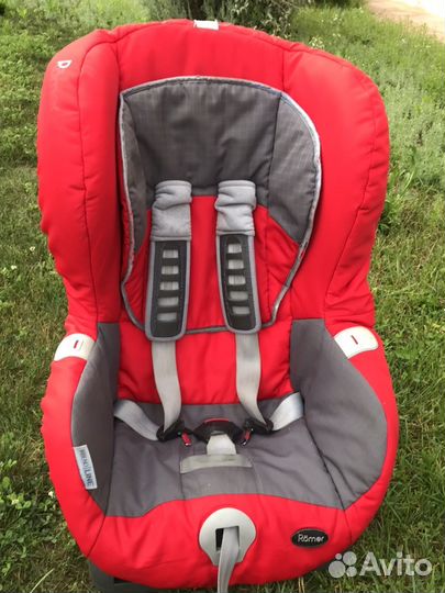 Автомобильное кресло