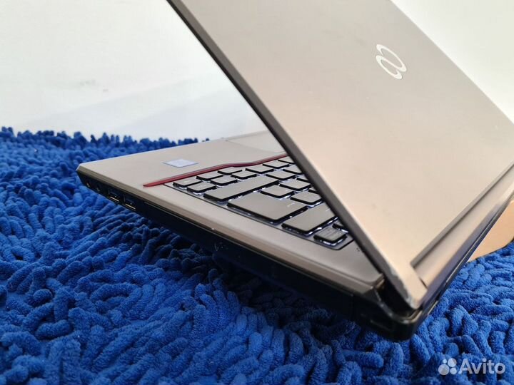 Ноутбук Fujitsu LifeBook E746 i5 8Gb 256Gb IPS
