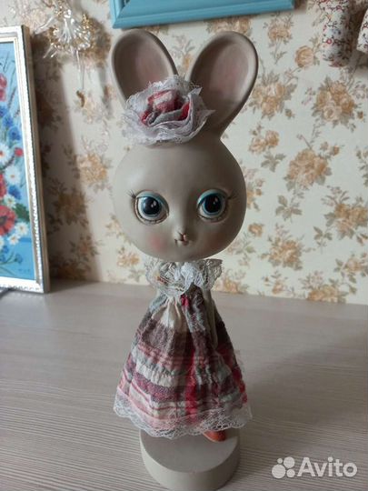 Статуэтка зайка