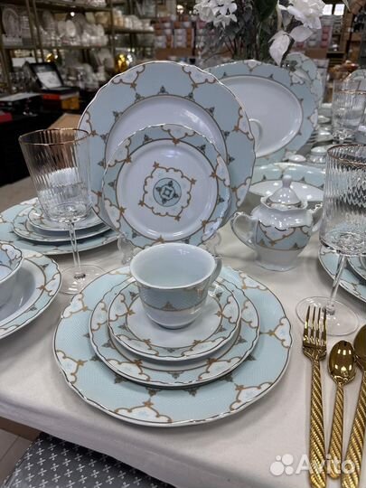 Чайно столовый сервиз на 12 персон