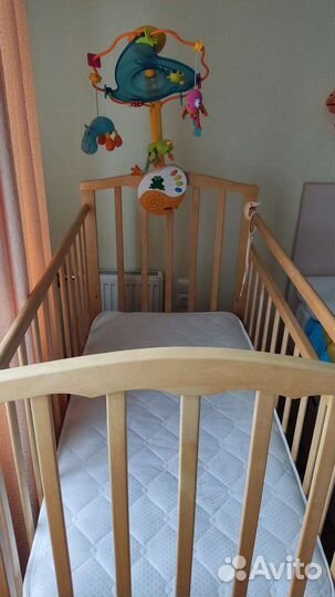 Детская кроватка для малыша