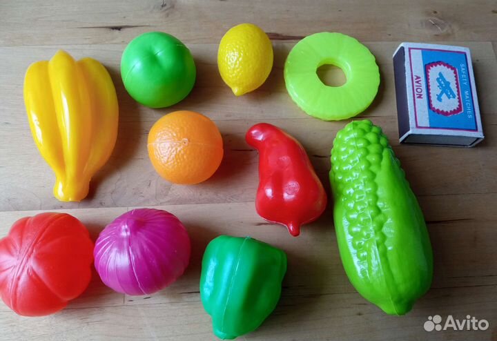 Игрушки для игры в магазин, посуда, овощи фрукты