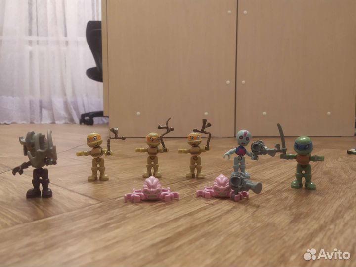 Игрушка киндер, нинзя