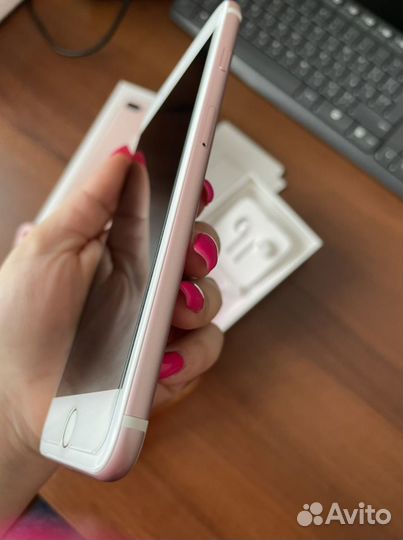 iPhone 7 Plus, 32 ГБ