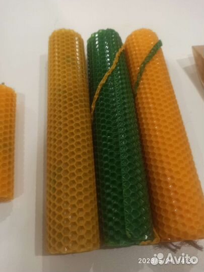 Свечи ручной работы из воска, вощины