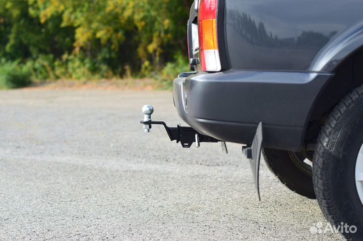 Фаркоп /съемный квадрат/ LADA 4x4 Urban с 2015