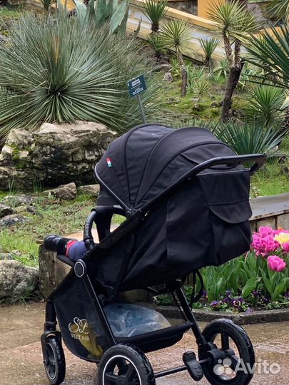 Прогулочная коляска