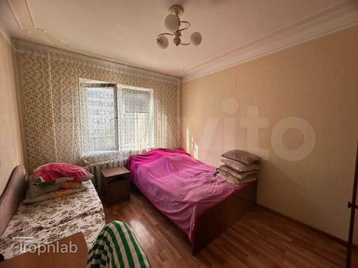 2-к. квартира, 53 м², 3/10 эт.