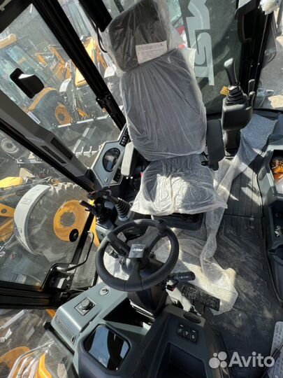 Экскаватор-погрузчик MST 544 S, 2023