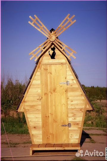 Уличный туалет с установкой ART132