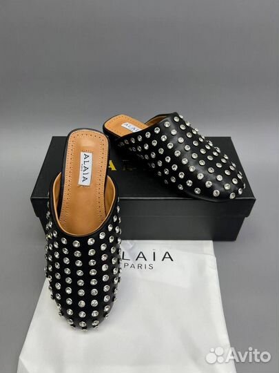 Шлепанцы Alaia