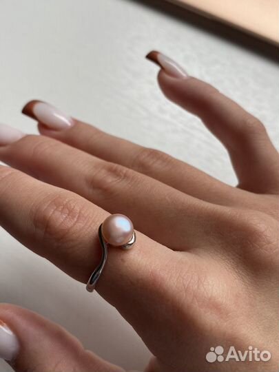 Серебряное кольцо