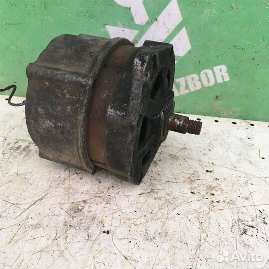 Генератор Фольксваген Транспортер Т2 Т3 79-92