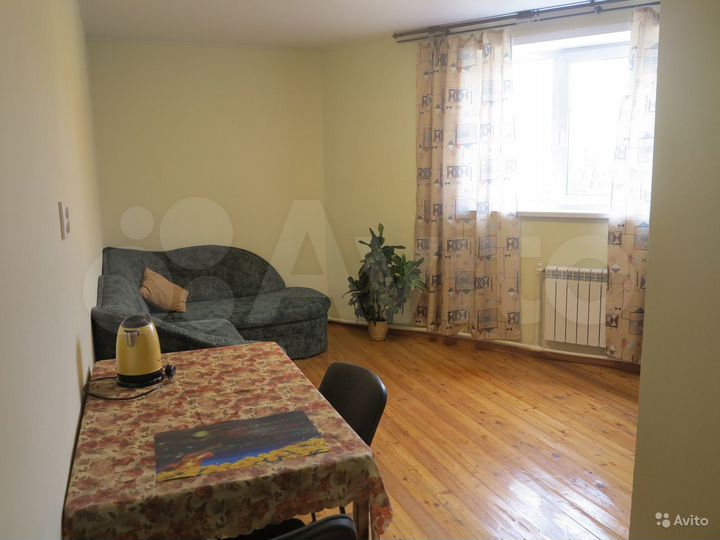 Комната 20 м² в 4-к., 1/1 эт.