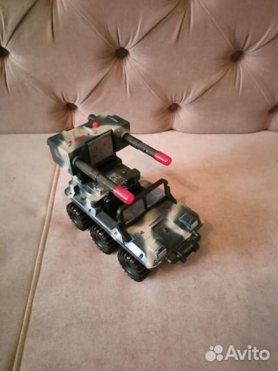 Игрушка машина