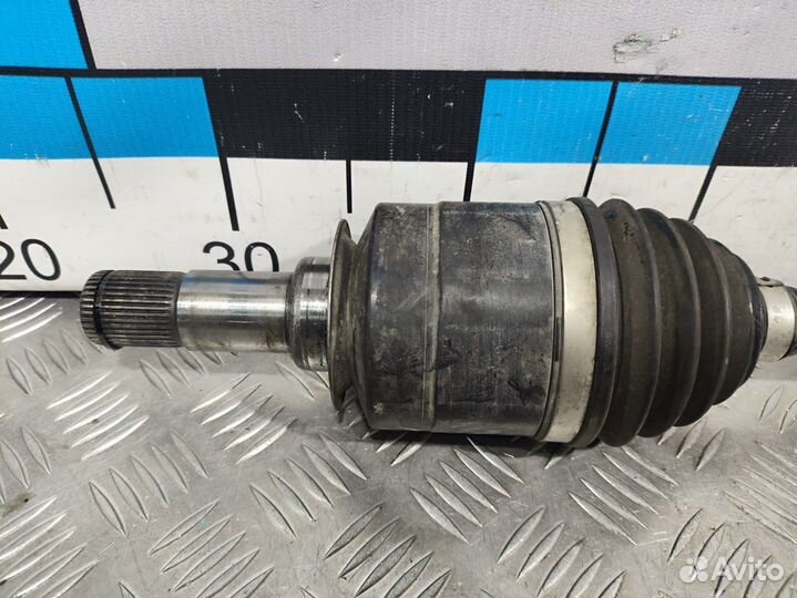 Б/У Полуось передняя левая Mercedes#001