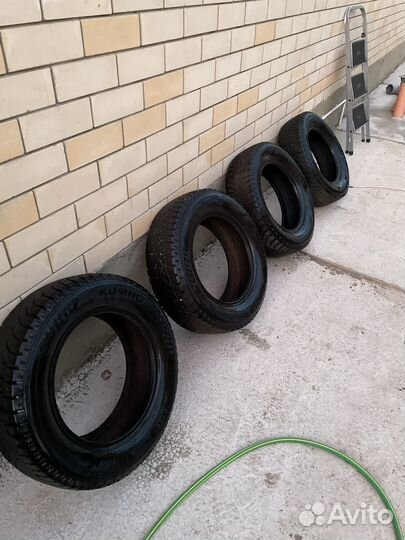 Kumho WinterCraft Ice Wi51 195/65 R15