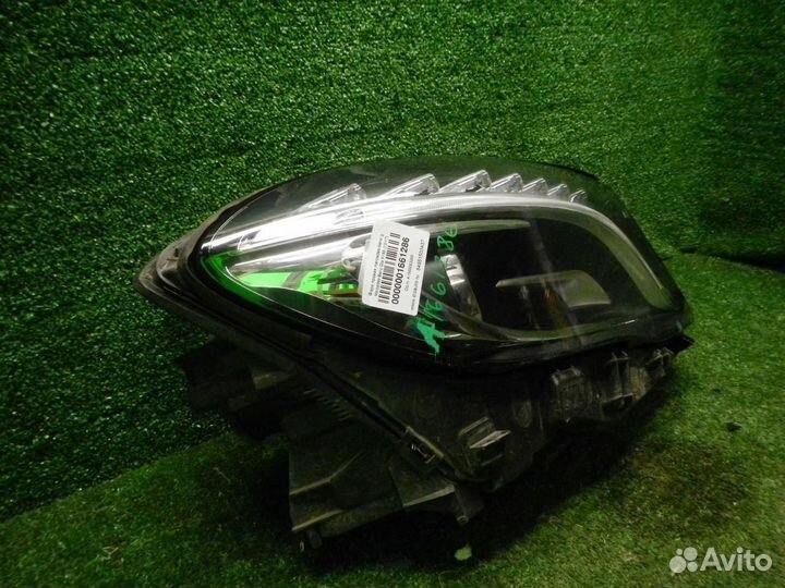 Фара правая Mercedes-Benz GLA-Class
