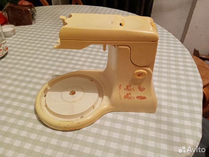 Подставка под миксер