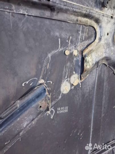 Капот Jeep Cherokee XJ