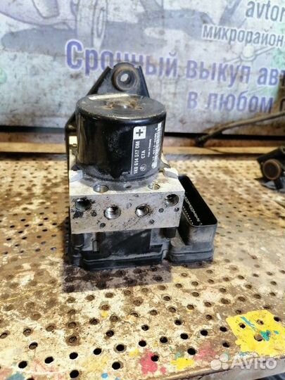 Блок ABS Skoda Yeti 1.8 tsi 4wd