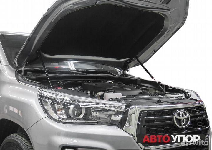 Газовые Упоры Капота Toyota Fortuner 2 (2015)