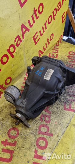 Редуктор задний Mercedes-Benz C-Class W204 271860