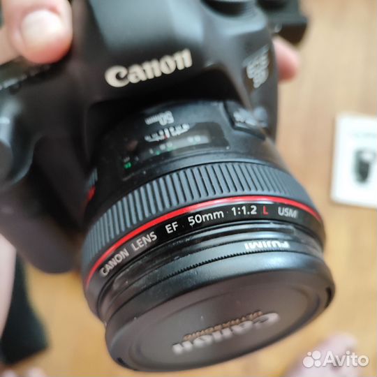 Объектив canon 50mm 1 2