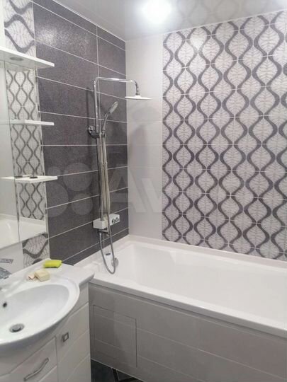 2-к. квартира, 64,8 м², 4/4 эт.