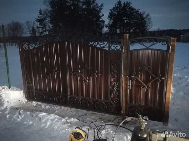 Ворота кованые