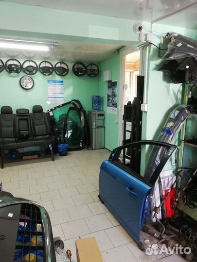 Кулак поворотный передний левый Chevrolet Cobalt