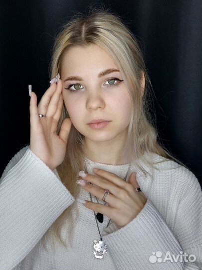 Модель на брови, оформление, ламинирование