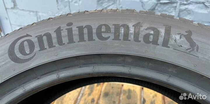 Continental AllSeasonContact 235/50 R20