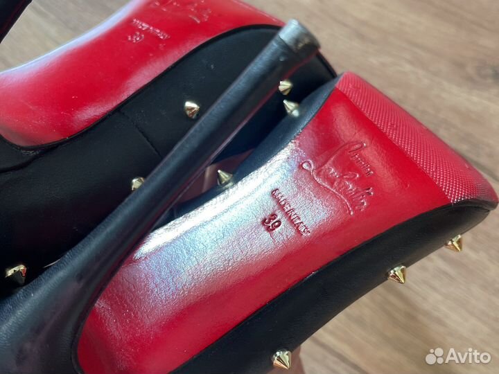 Christian louboutin 38