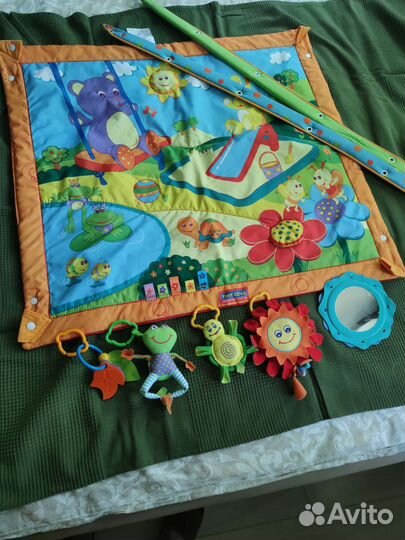 Развивающий коврик tiny love