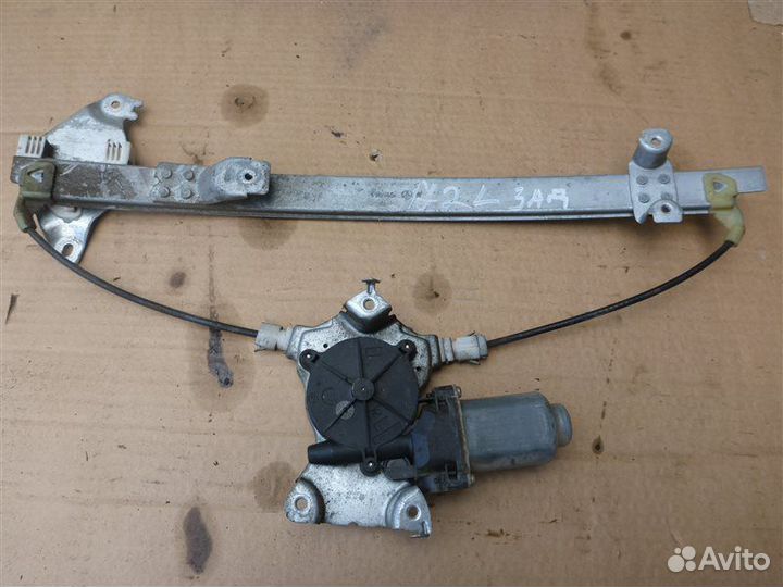 Стеклоподъемник задний левый Nissan Primera P12