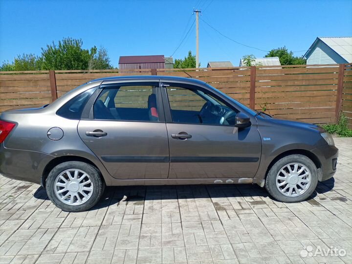 LADA Granta 1.6 МТ, 2014, 235 000 км