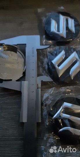 Колпачки на ступицу на диски