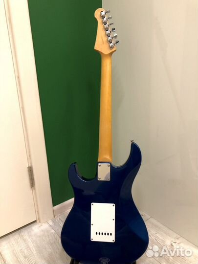 Электрогитара yamaha pacifica 012