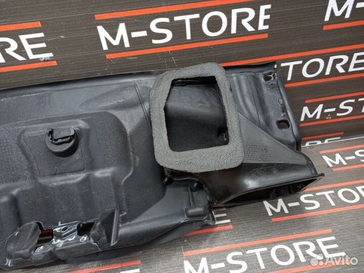 Воздуховод печки Bmw 5-Series E60 N62B44A 2004