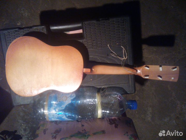 Гитара малая